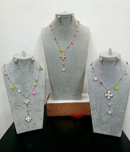 COLLANA IN ACCIAIO. LA VIE EST BELLE